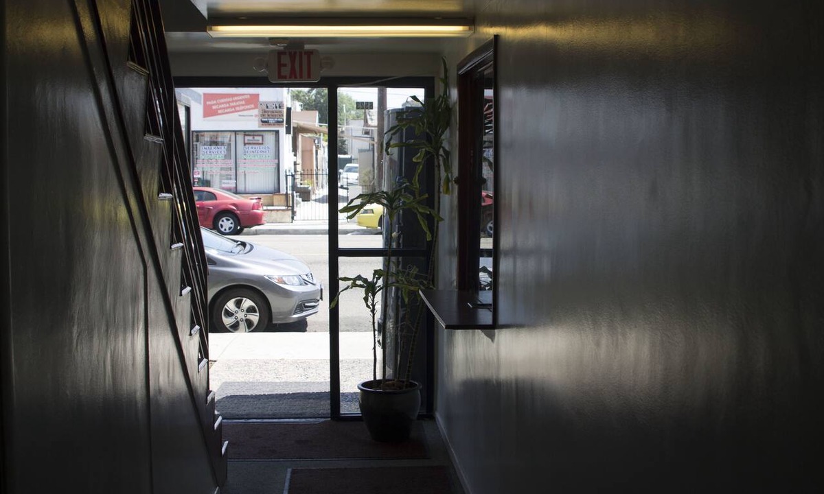 Huntington Park Hotel | Lido Hotel