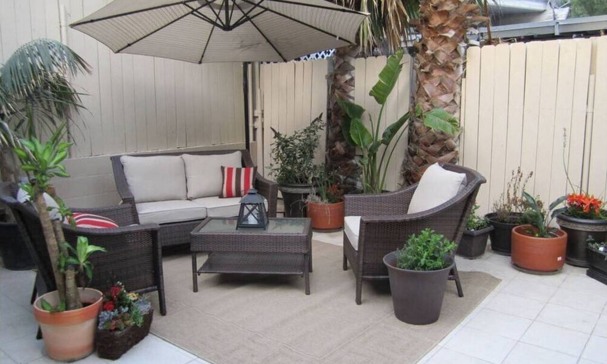 North Arroyo Condo | Lovely 2-bedroom mountain getaway – Only minutes to Old Town Pasadena.