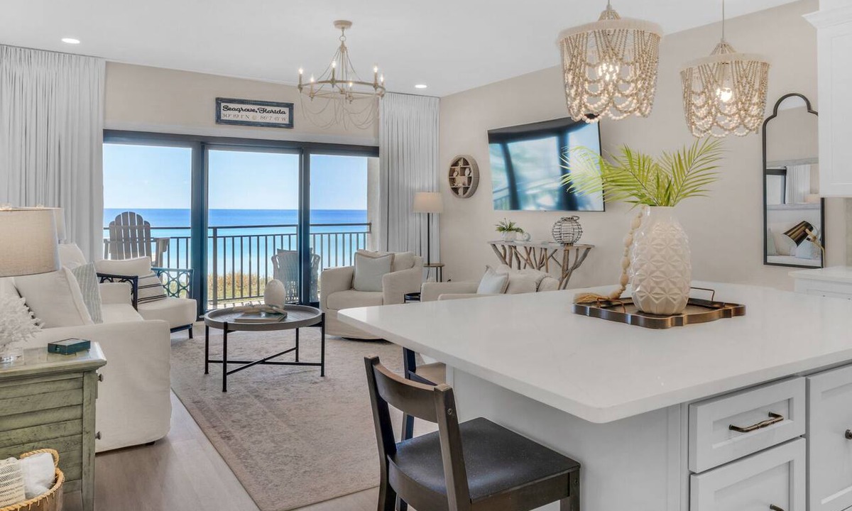 Seagrove Beach Condo | Luxurious Beach-Front Vacay w/Ocean Views + Free Attraction Tickets!