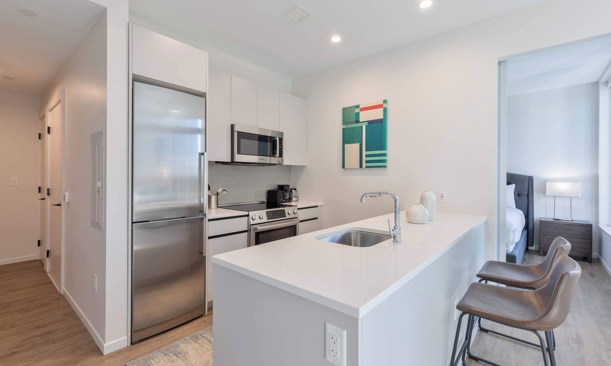Seaport District Apartment | Luxury Modern Apt Heart of Seaport