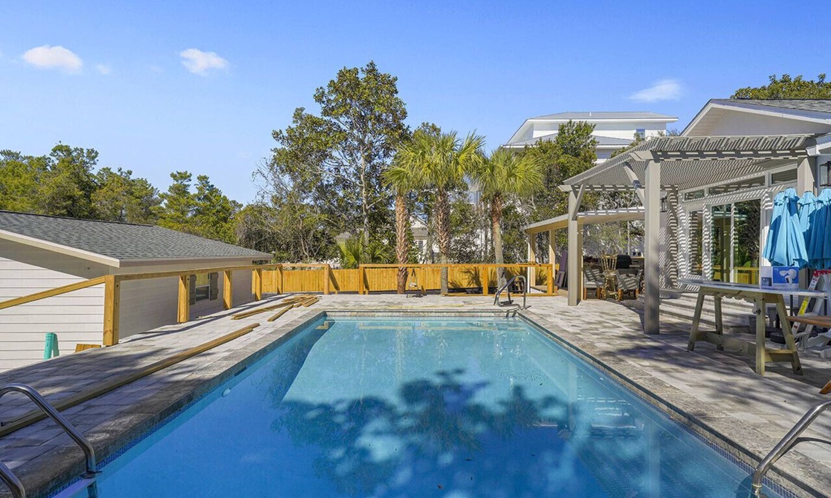 Gulf Pines Villa | Miramar Beach 297 - Four Bedroom Villa, Sleeps 16
