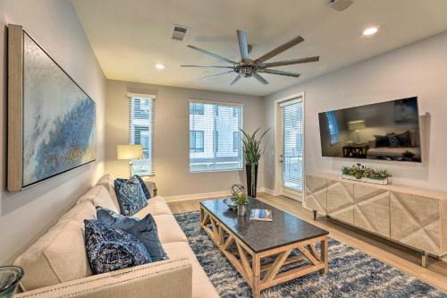 Irvine Business Complex House | Modern Irvine Condo w/Pool - 7 Mi to Beach!