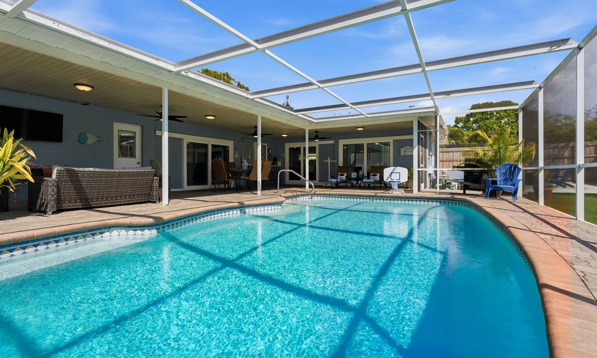 Bradenton House | ⚓Montauks Point! Private pool home 10 min> drive to Anna Maria beaches!⚓🌅