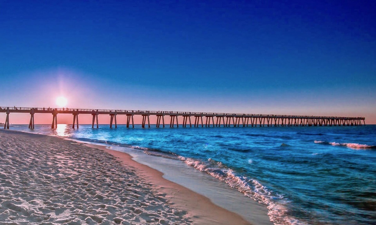 Navarre Beach Condo | Navarre Regency #809: Creating the Perfect Vacation - One Guest At A Time.