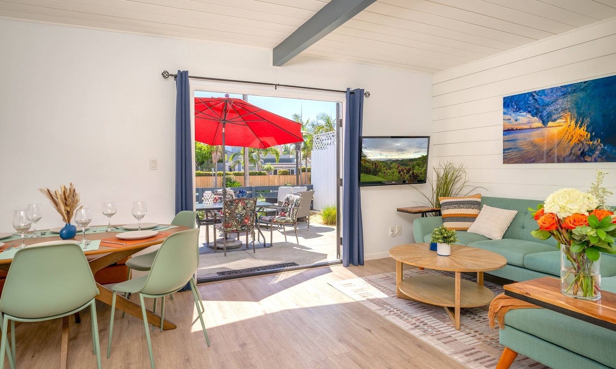 Crown Point House | Near Bay w/12 Bikes, A/C, BBQ, Deck, Wi-Fi, Parking - Min to Beach!