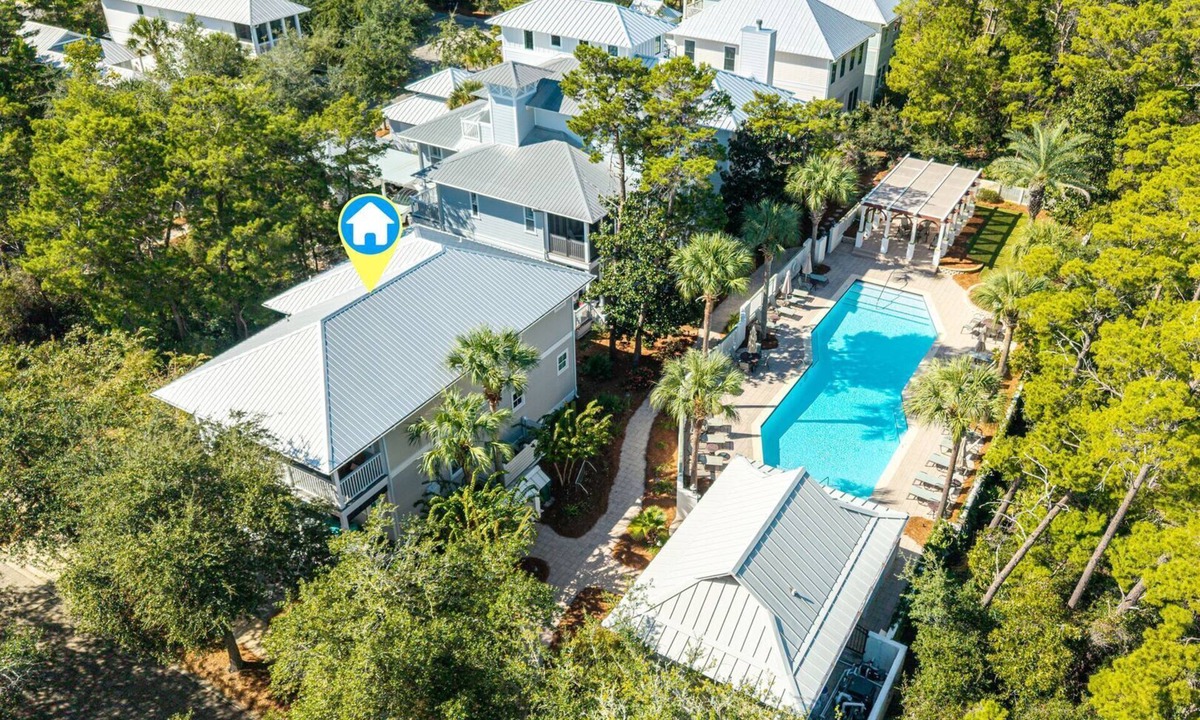 Greenway Park House | NEW! 4 BR with en-suite baths, HEATED Pool, Bikes, Gated Community, close to shopping & beach
