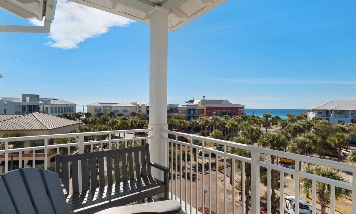 Gulf Place Condo | Newly Built Condo w/3 Pools & Steps to Beach + Free Attraction Tickets!
