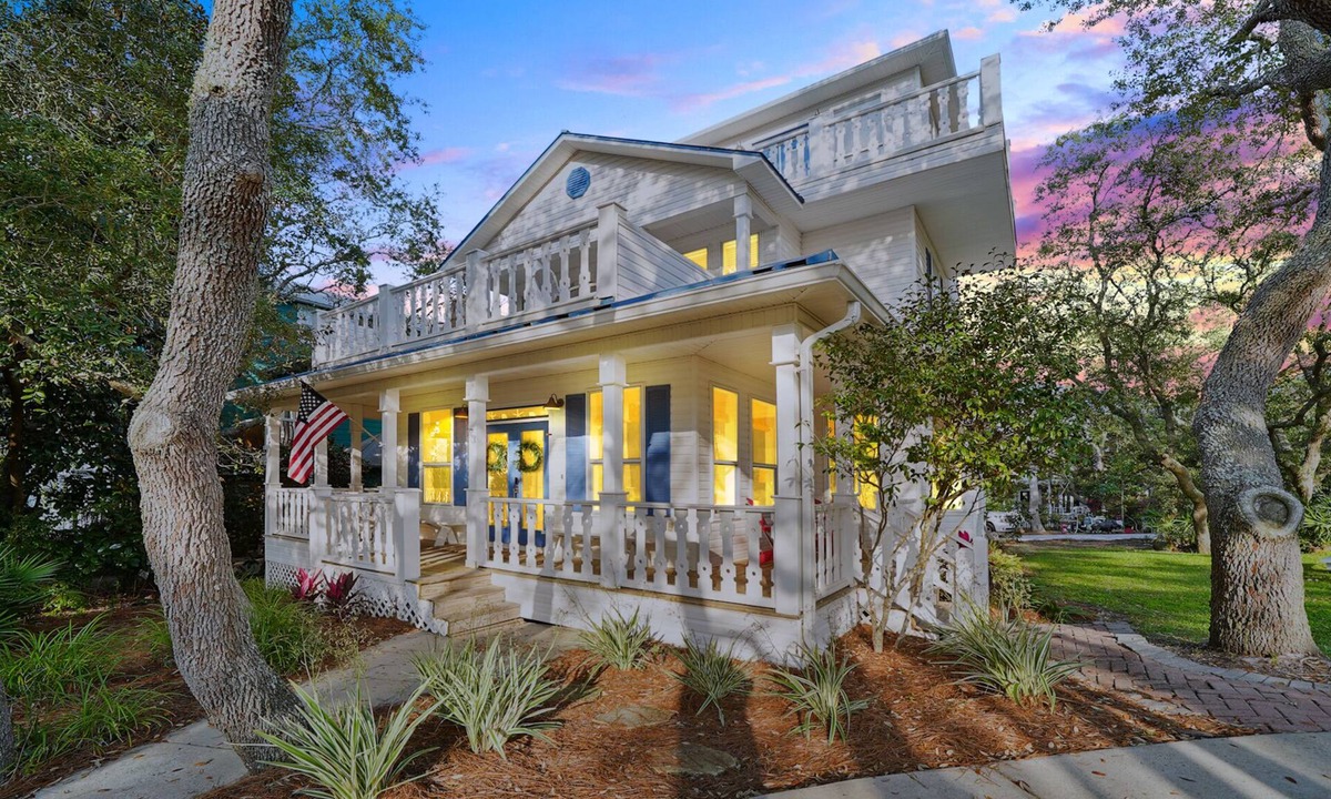 Crystal Beach House | No ADDED Fees!☀️🌊Private Beach Access