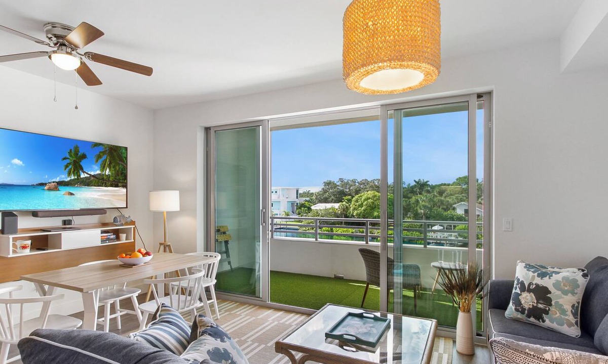 North Trail Condo | Ocean Style 1/1.5 Condo The Strand Water View!