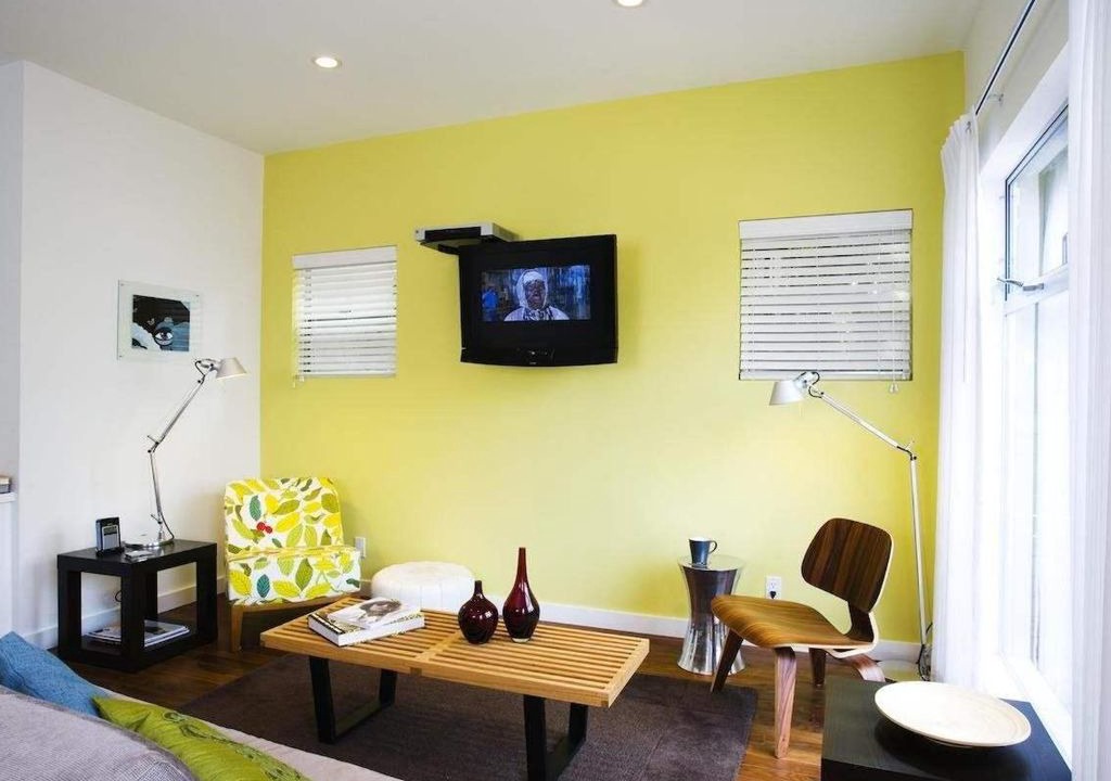 Marina Peninsula Apartment | On the Beach! 15 Mins from LAX. Perfect stay in L.A on Venice Beach with Spa etc