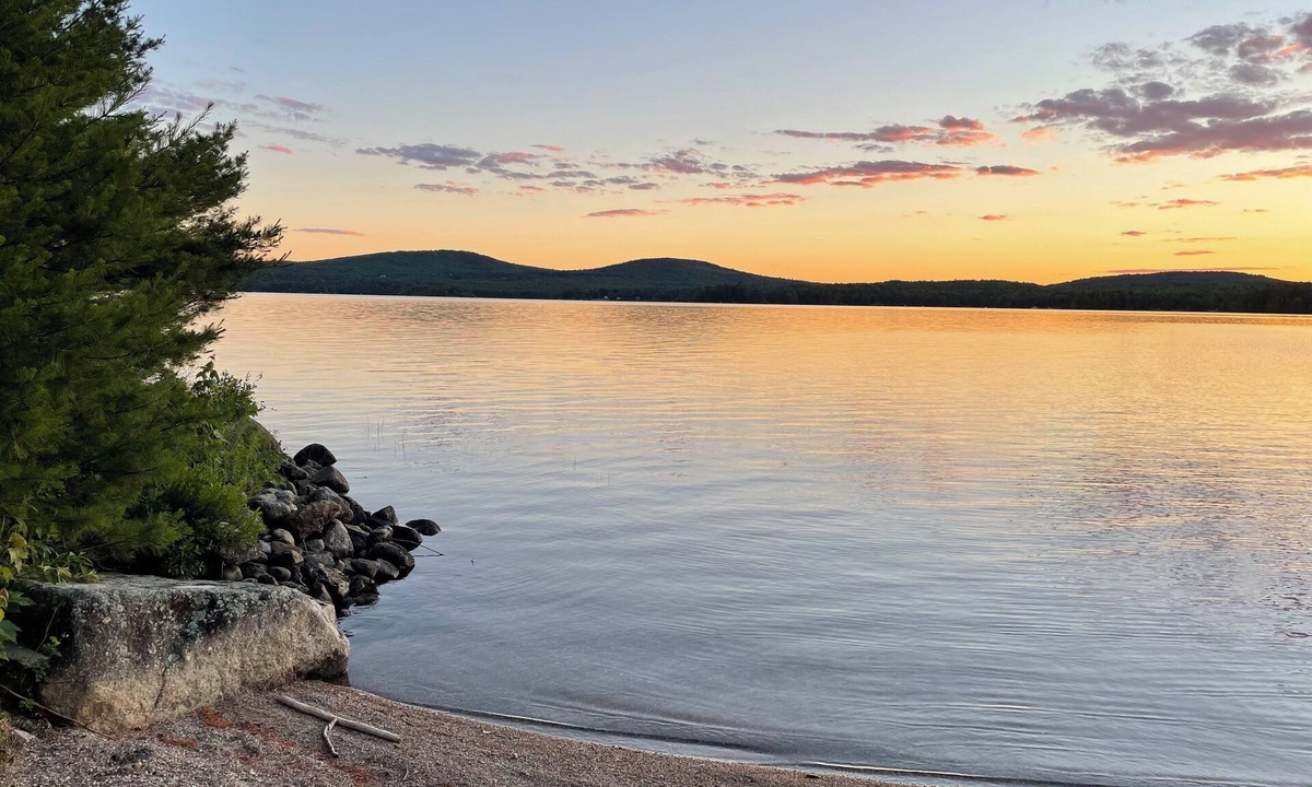 Ellsworth Cabin | Peaceful cabin on Branch Lake near Acadia National Park