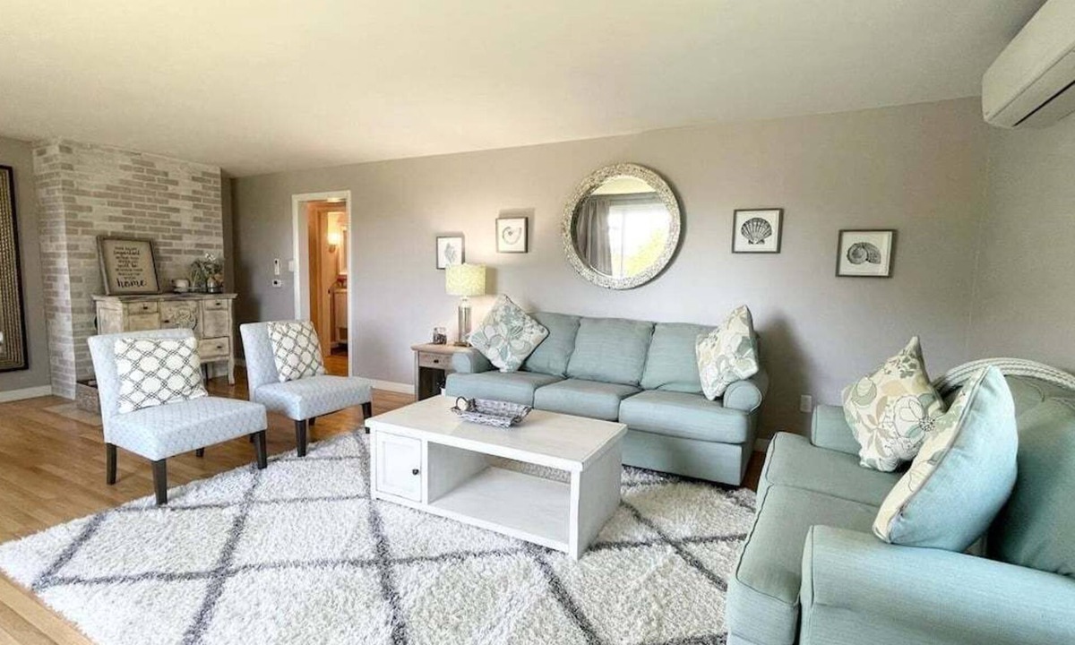 Rockland House | Penobscot View, 4 bedroom home in Rockland Maine