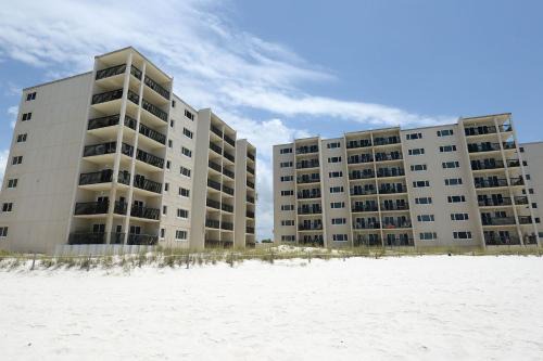 Sunnyside House | Pinnacle Port B2-308