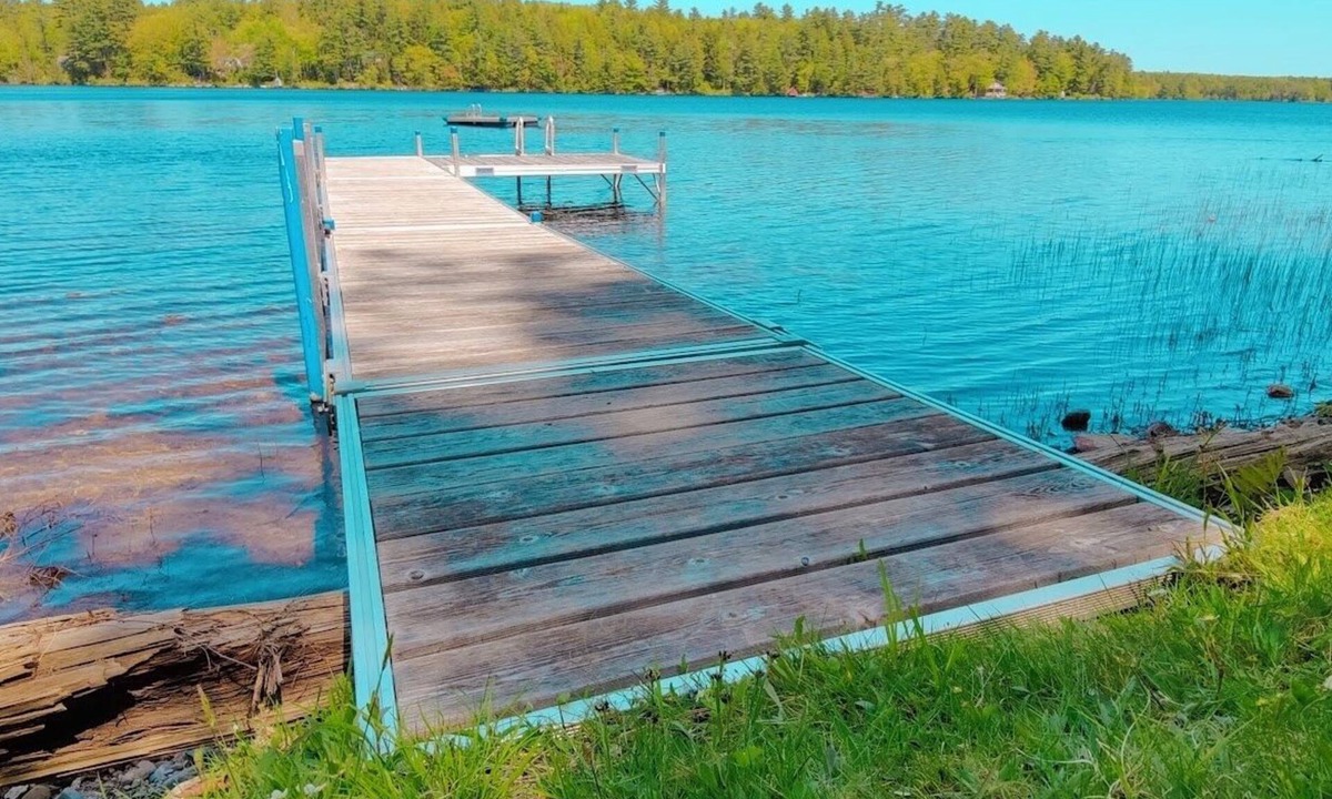 Lincolnville House | PITCHER PERFECT - Town of Lincolnville - Pitcher Pond