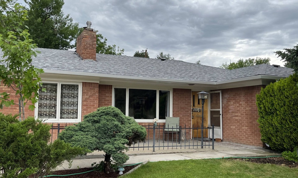 East End House | Quiet Mid-Century Home Close to Downtown