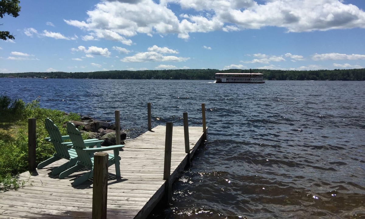 Naples House | Quiet, Pristine Setting On Long Lake