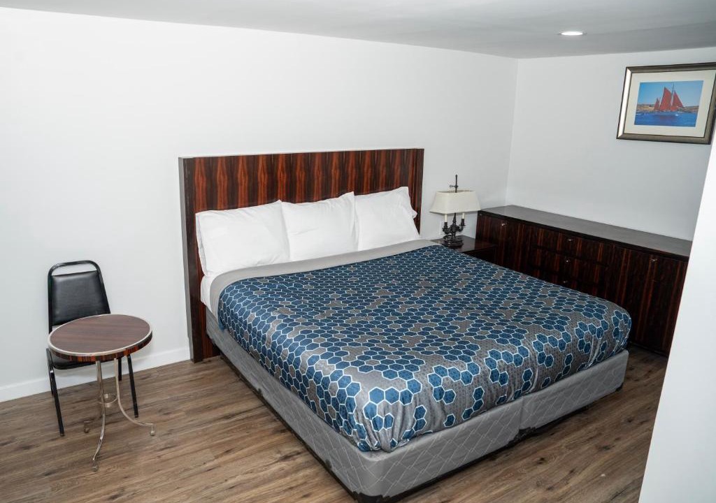 Monocacy Station Hotel | Rainbow Motel