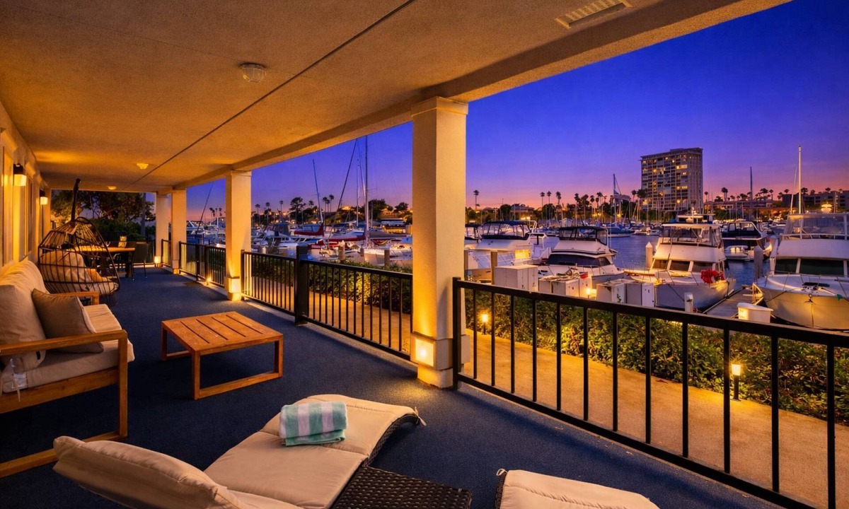 Townsite Condo | Relaxation is for Everyone, Book Accessible ADA Friendly, Large Patio Views of Marina