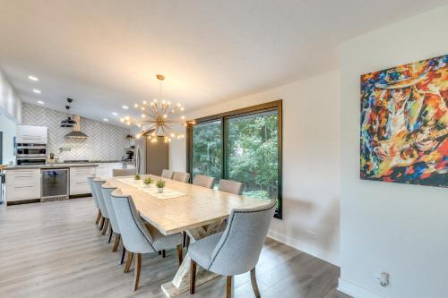 Appleton House | Riverfront Appleton Home with Pool & Boat Dock!
