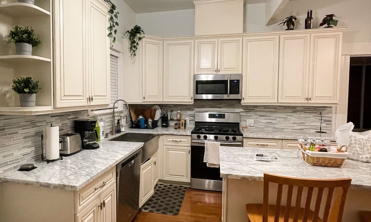 Downtown Riverside House | Riverside Family home near Mt. Rubidoux, The Cheech, Mission Inn, hiking