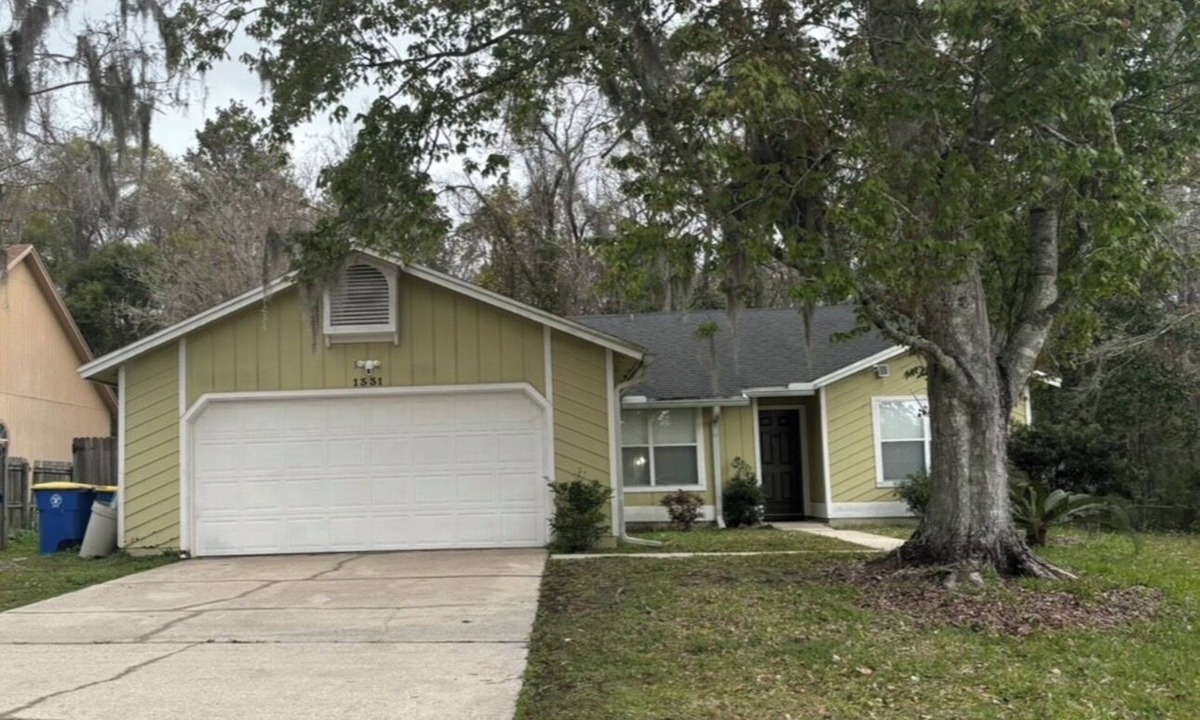 Northside House | Rodz 3-bedroom house 6 min away from the airport