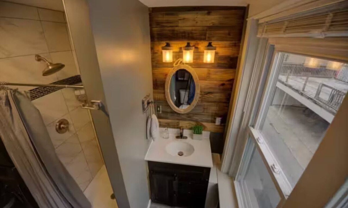 Harrisburg Apartment | Rustic 2BR Loft with River Views