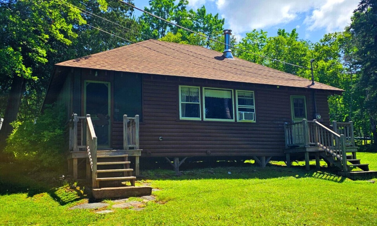Greenville Cabin | Rustic Camp- Direct ATV Access*Pet Friendly*Lake Access*Community Dock
