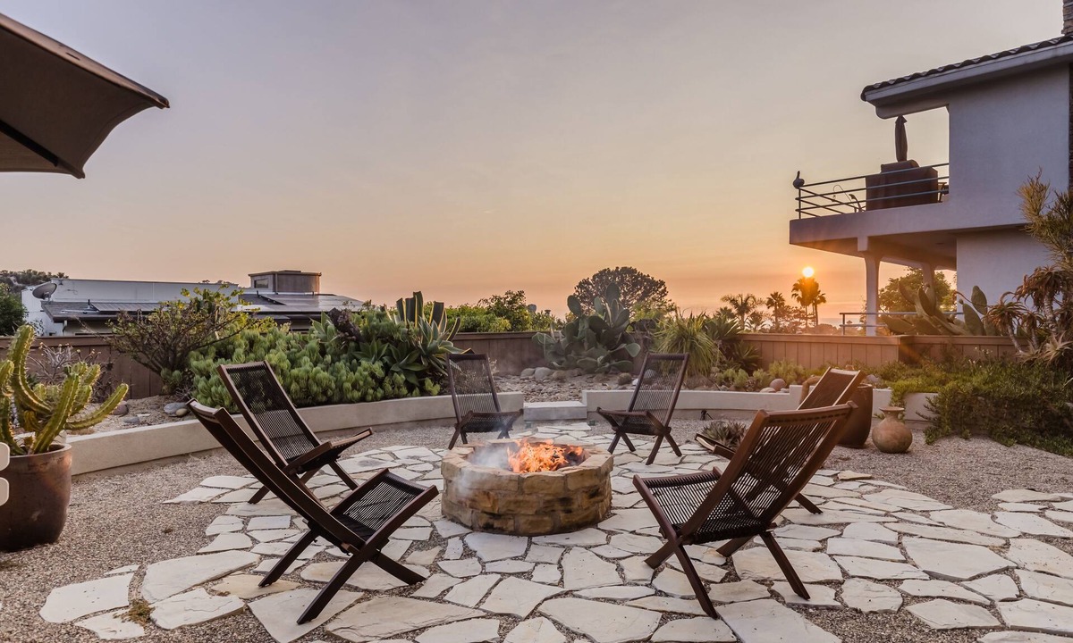 Del Mar Heights House | Seascape by AvantStay | Spacious Contemporary Oasis in Del Mar