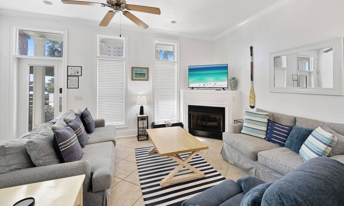 Gulf Lagoon Beach House | Seaside Oasis - Sleeps 17