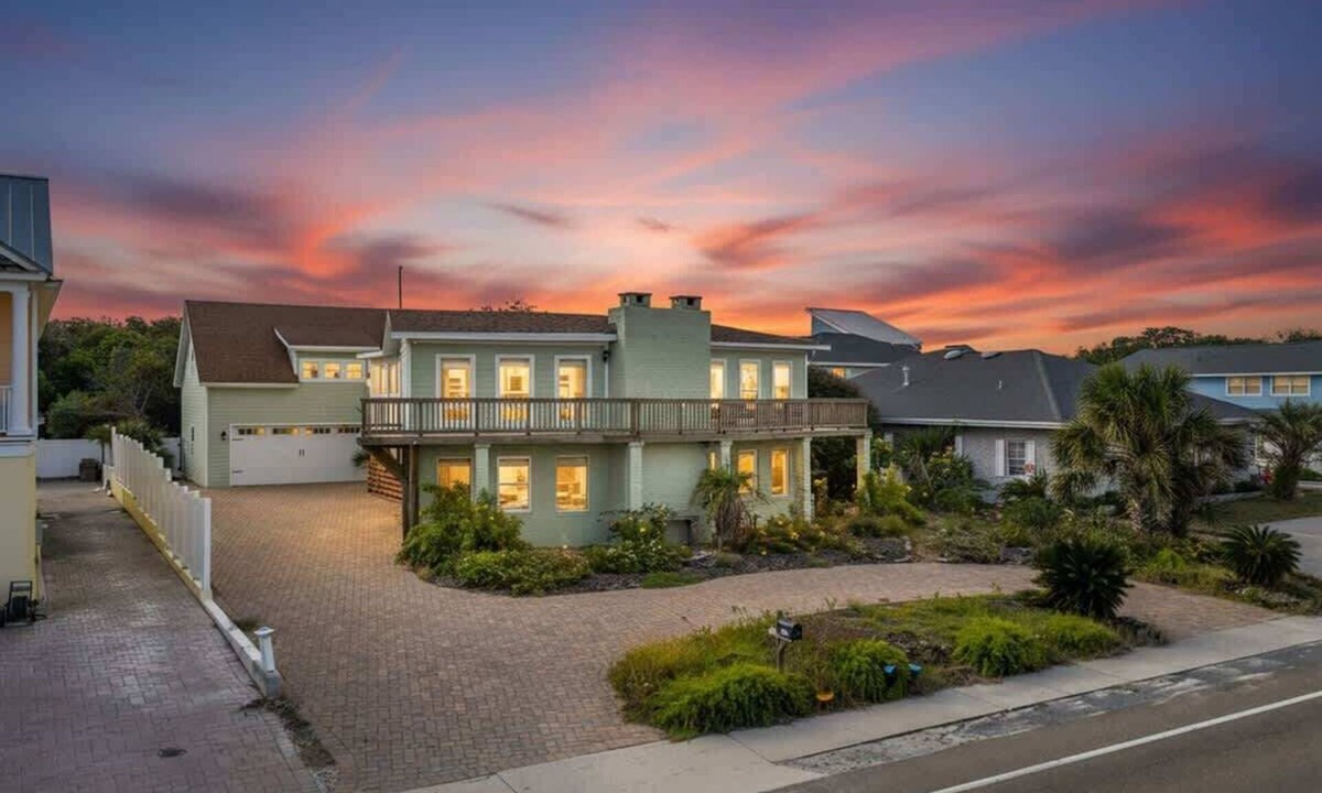 Ocean Cay House | Secret Garden Stay - Team Joseph Ellen