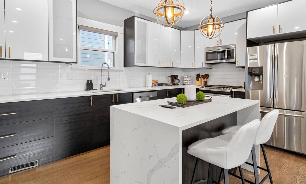East Somerville House | Somerville 3BR Home w/2 Parking, Kids Zone, Near T