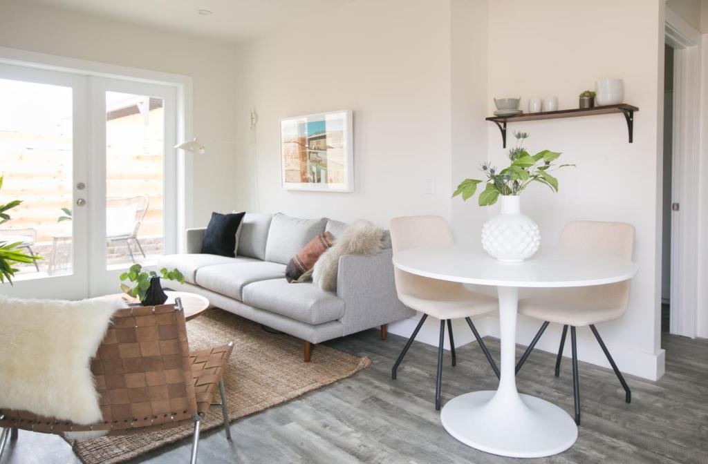 Beach Barber Tract Apartment | Sonder Bonair Way