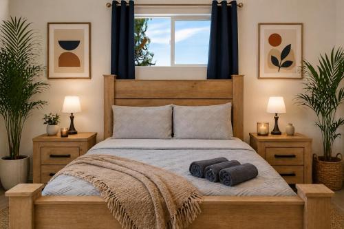 Wilshire House | Sophisticated Getaway Hollywood & DTLA