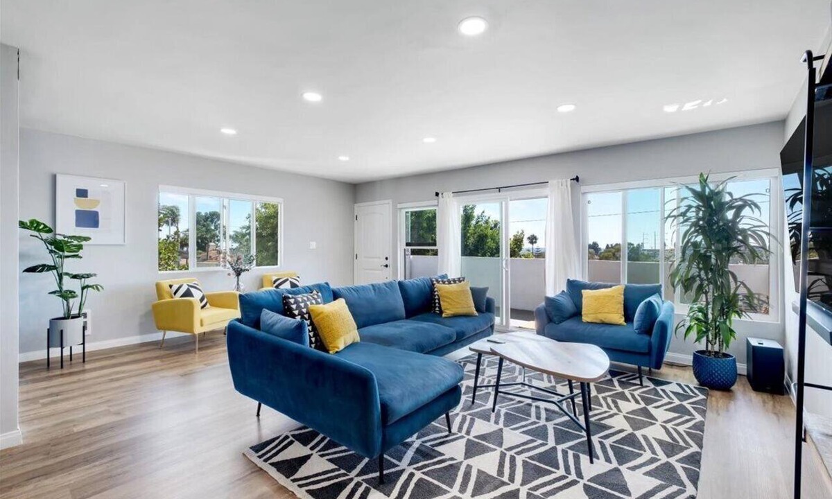Ladera Heights Condo | Spacious 3-bedroom condo in delightful View Park-Windsor Hills with great views