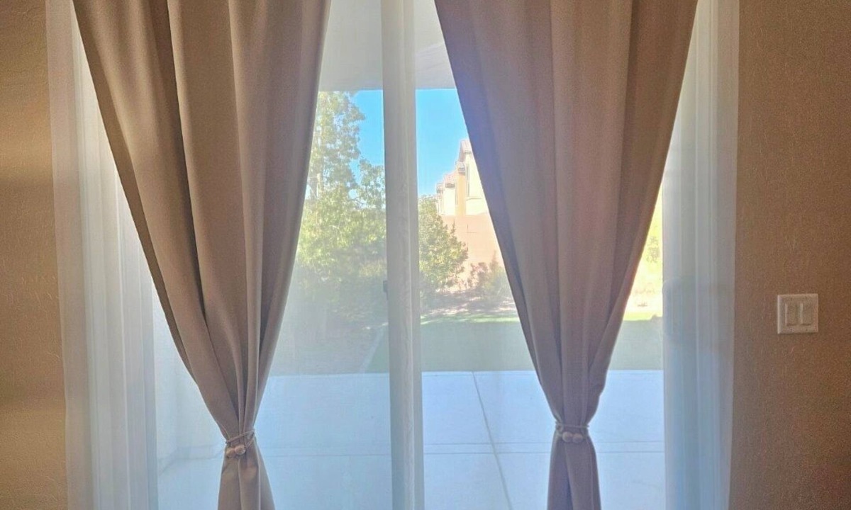 Providence Apartment | Spacious studio in fabulous Las Vegas with WiFi, AC