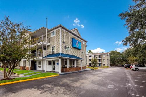 Southside Hotel | Studio 6 Extended Stay - Jacksonville, FL - South