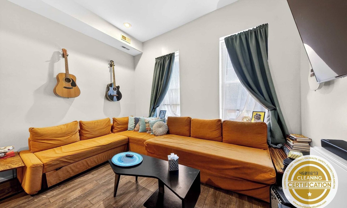 Near Southside Apartment | Stylish STL Gem ABODEbucks