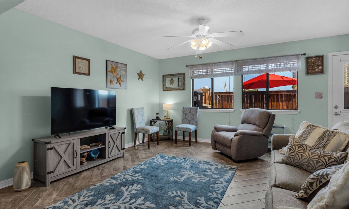 Sugar Beach Condo | ⛱️Sugar Beach C-11-Fenced Yard, Gulf Side, & Pool!⛱️