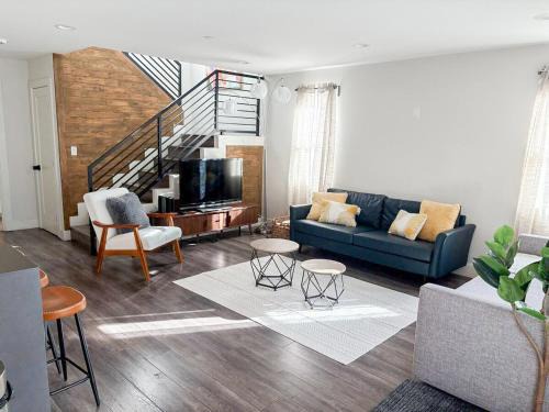 NoHo Arts District Apartment | Summer Escape Near Universal Studios!