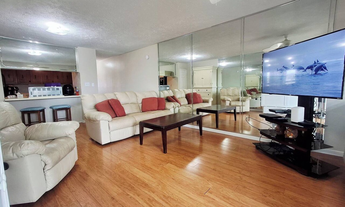 Thomas Drive Condo | Sun Harbor Sands - Sleeps 4 - 1 Bedroom Condo - Balcony with Waterfront View