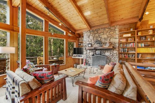 Fern Valley House | Tahquitz Rock Lodge