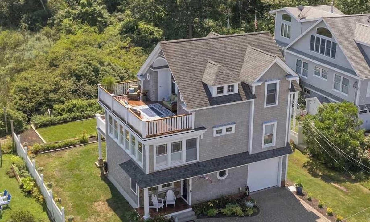 York Harbor House | The Beach House