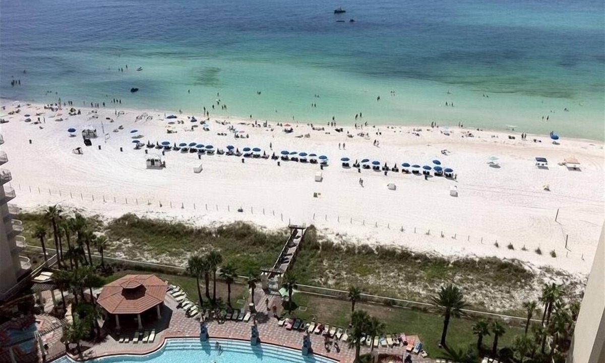 Panama City Beach Condo | The beach is calling! Book your getaway today!
