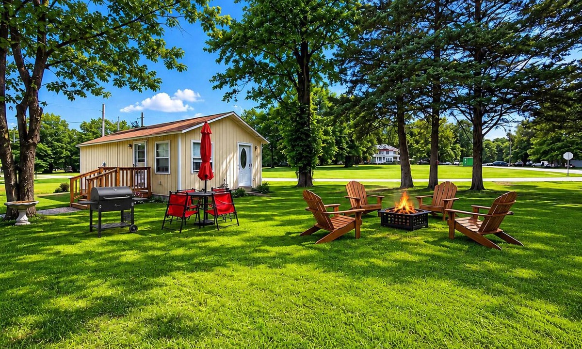Bush Cabin | The Cozy Corner