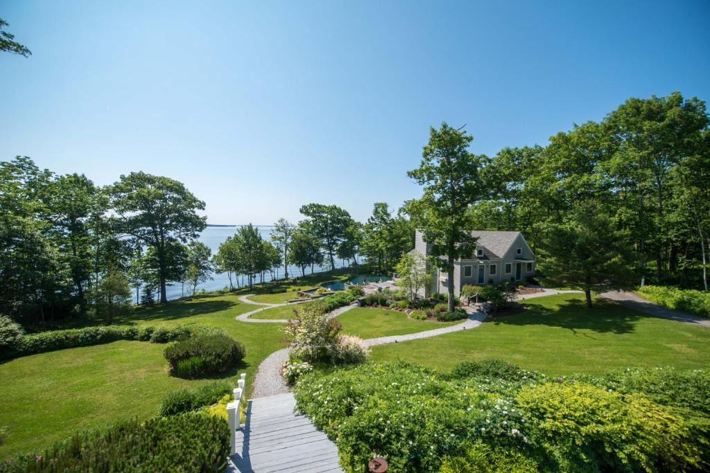 Lincolnville Hotel | The Inn at Ocean's Edge