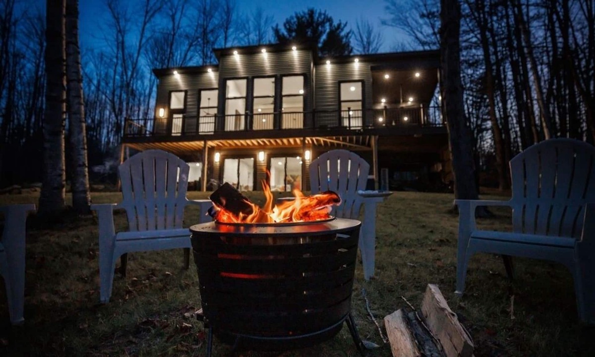 Dryden House | Travelers Dream - Contemporary Lakeside Home w/Hot Tub, Pet-Friendly, New Build