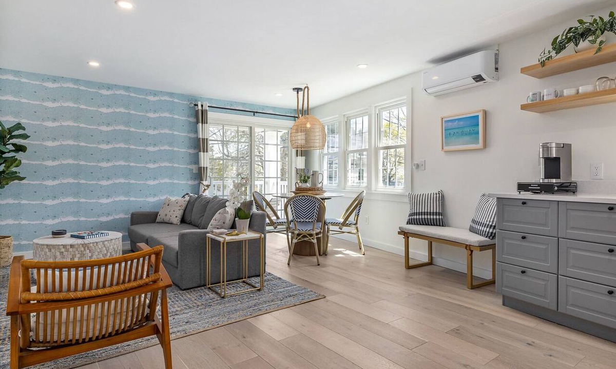 Ogunquit Apartment | Twenty Shore - 1 Surf Suite