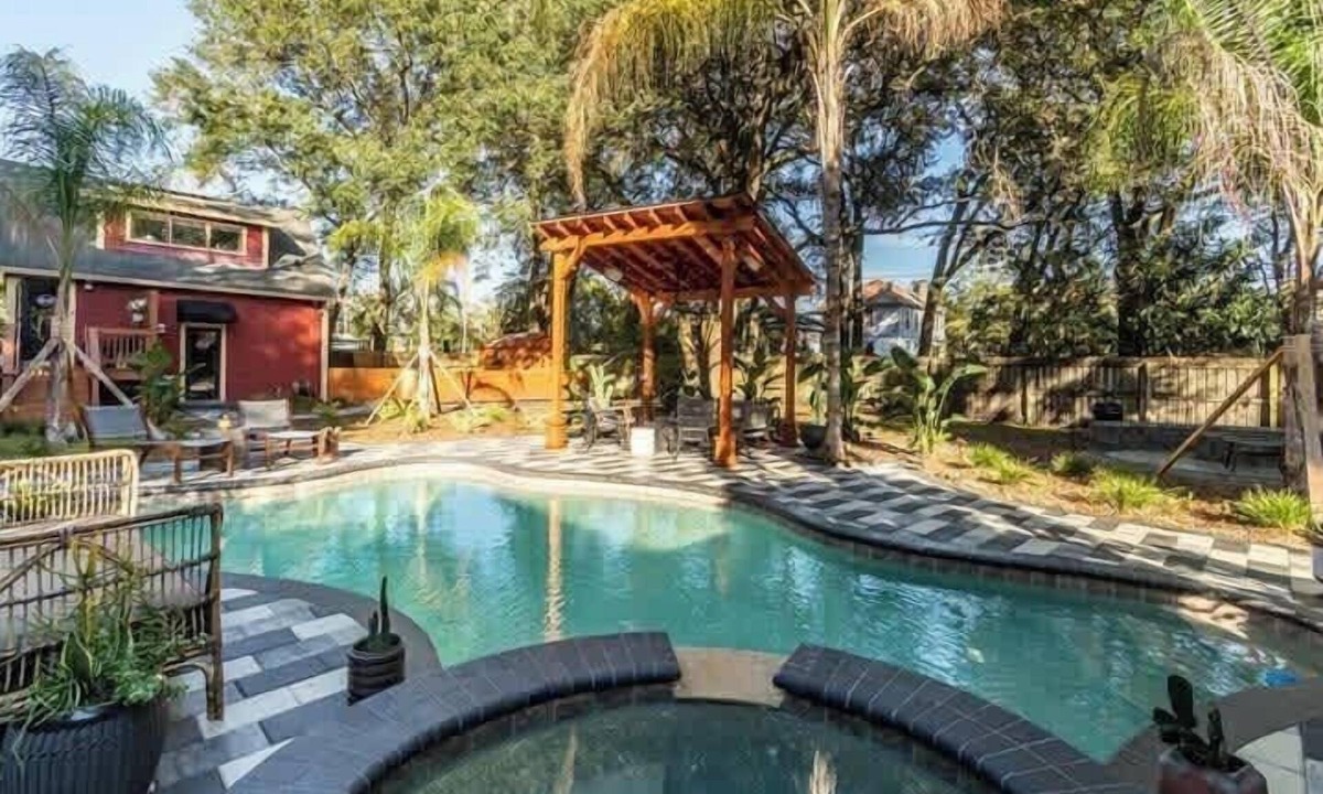 Urban Core Apartment | Unique Oasis in the Heart of Springfield!