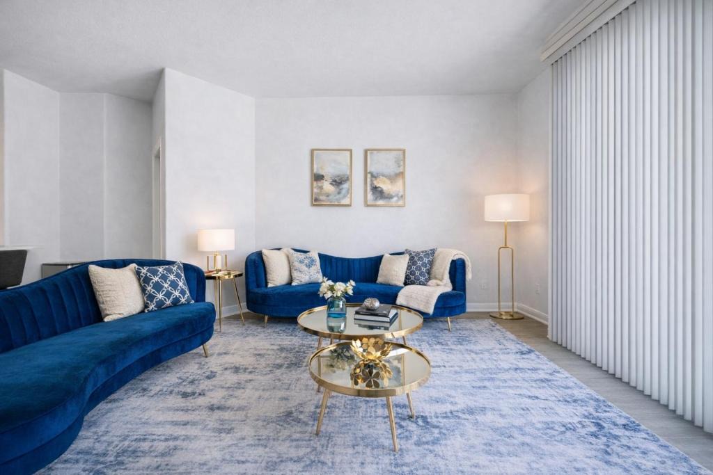 Del Rey Apartment | Venice Marina Pool and Spa Luxury Condo