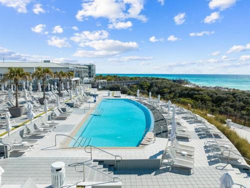 Watercolor Villa | WaterColor luxury retreat with resort pools, private beach, FREE bikes